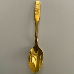 Vintage 1985 Noël Commemorative Ottawa Canada Collectible Spoon.